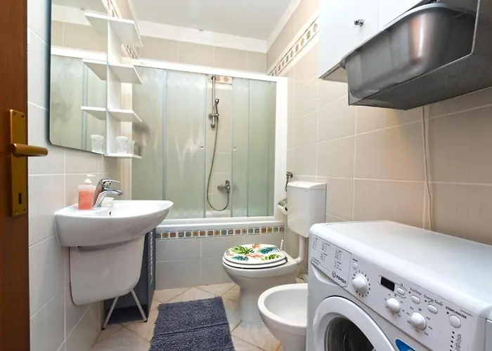 公寓 Charming Flat With Shared Pool